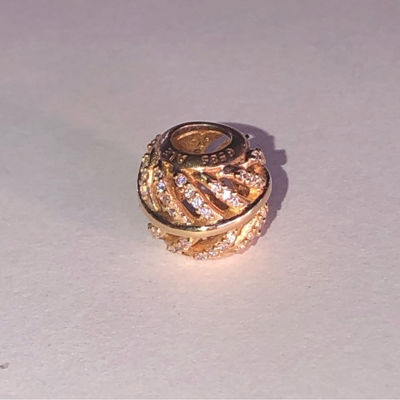 Retired Pandora Solid 14k Lite as a Feather Charm 585 Ale - Picture 2 of 5